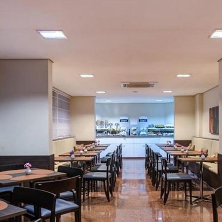 Holiday Inn Express Avenida Sumare São Paulo Buitenkant foto