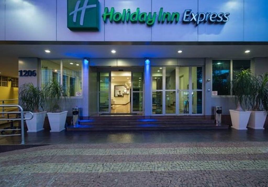 Holiday Inn Express Avenida Sumare São Paulo Buitenkant foto