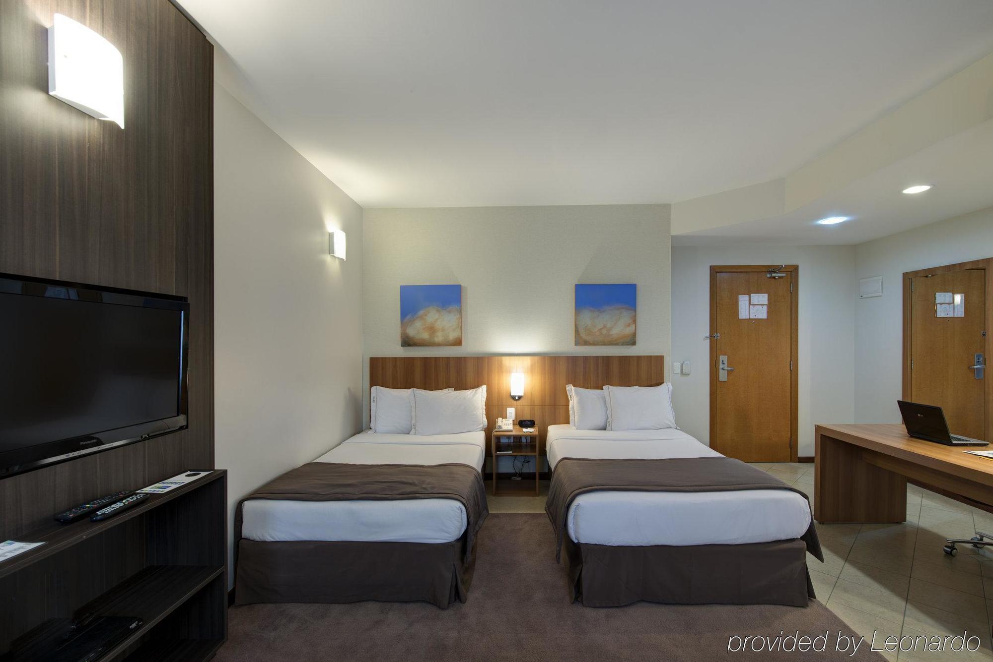 Holiday Inn Express Avenida Sumare São Paulo Buitenkant foto