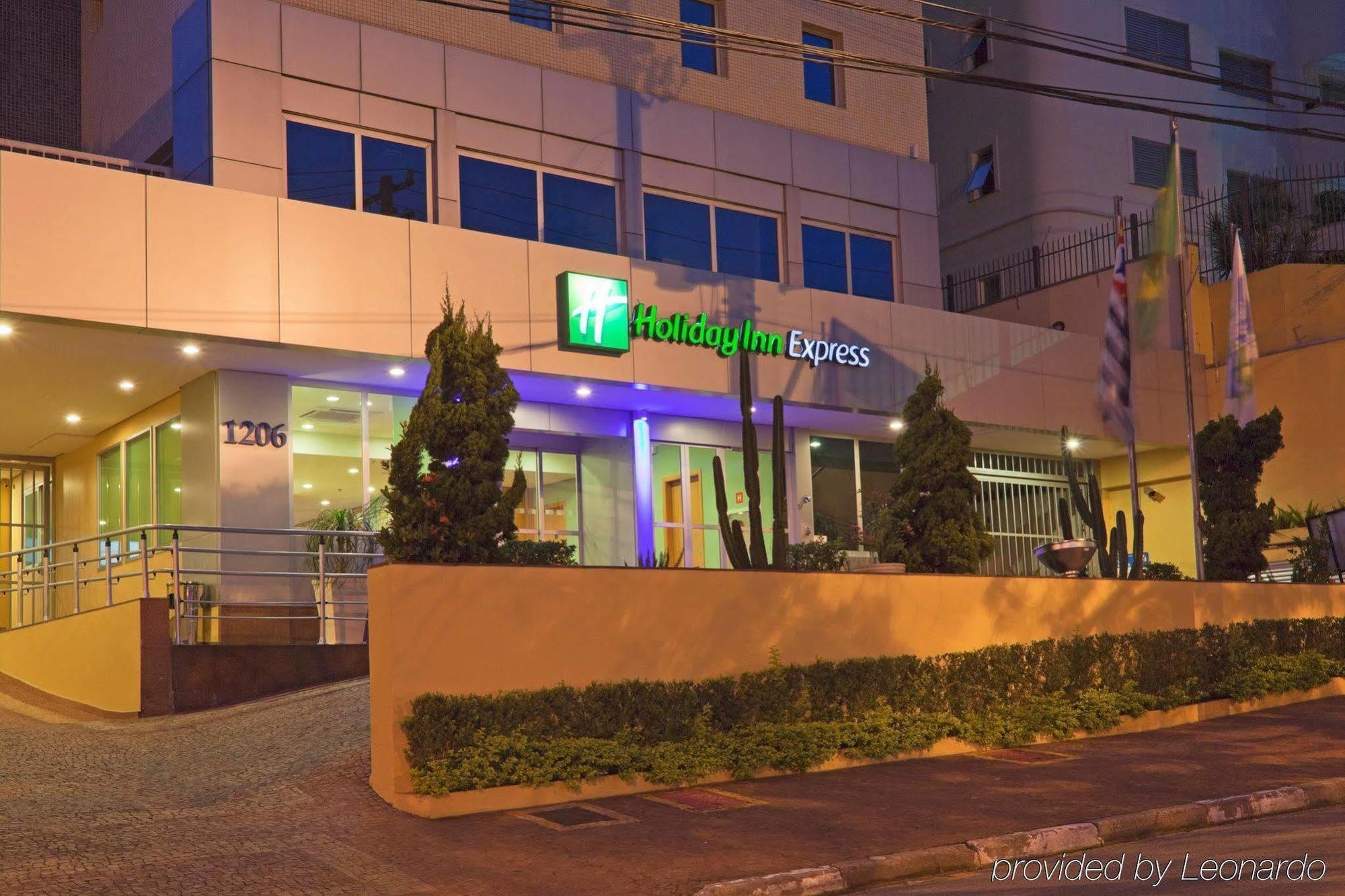 Holiday Inn Express Avenida Sumare São Paulo Buitenkant foto