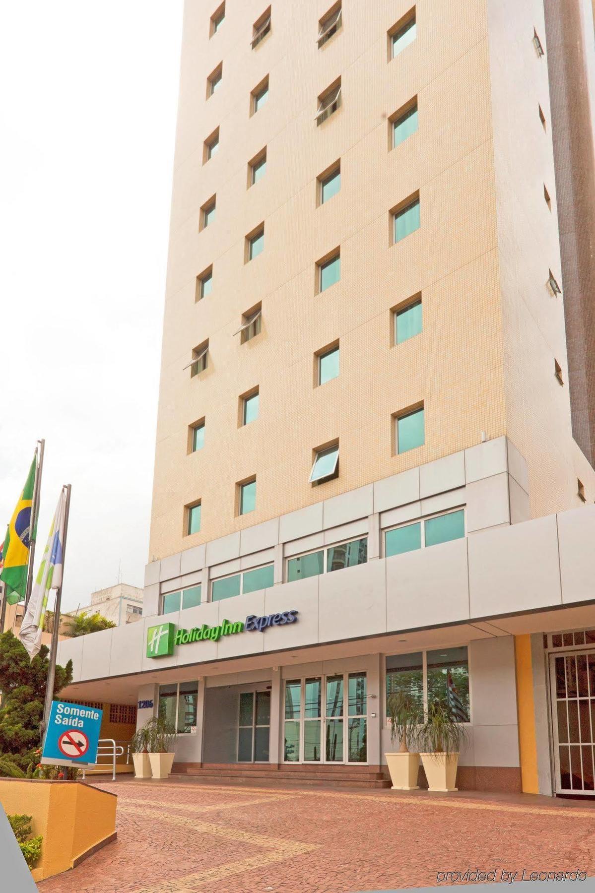 Holiday Inn Express Avenida Sumare São Paulo Buitenkant foto